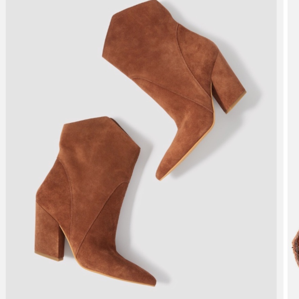 NWB Dolce Vita Nestly brandy suede boot size 6